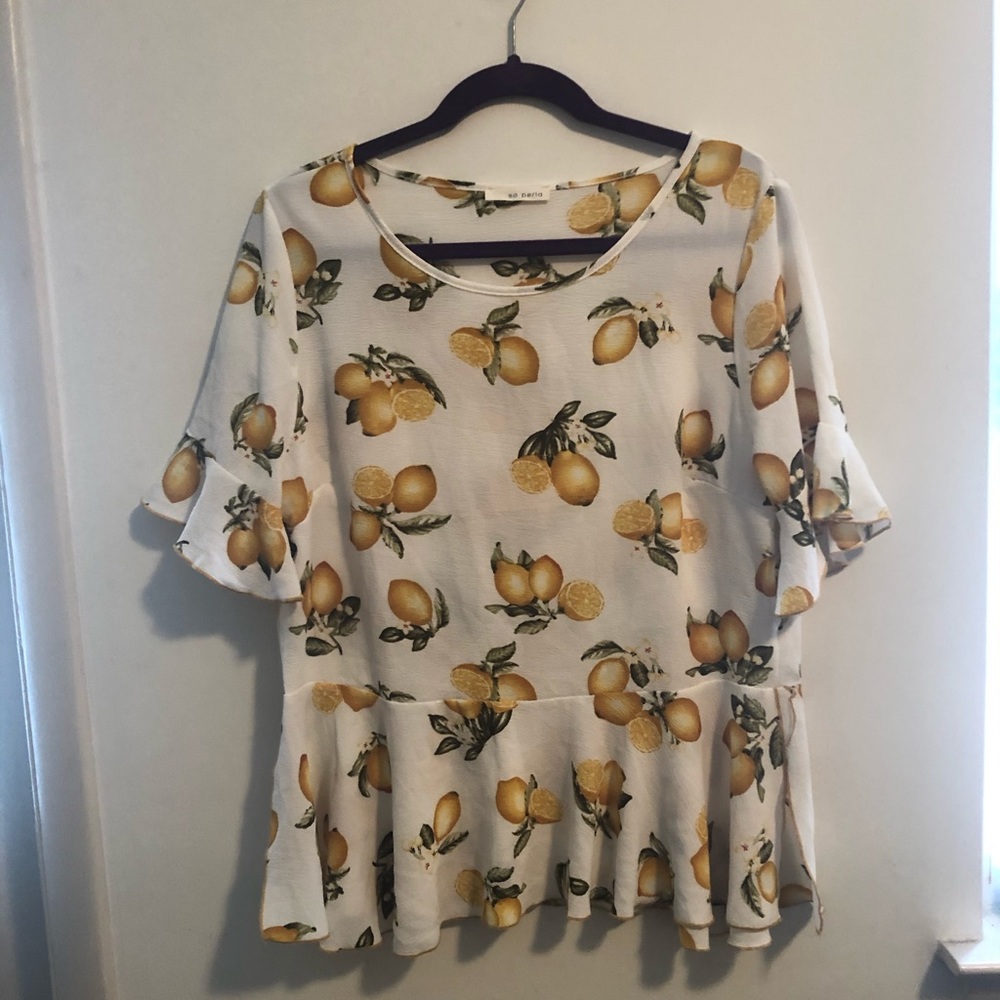 So Perla Lemon Ruffle-Sleeve Top